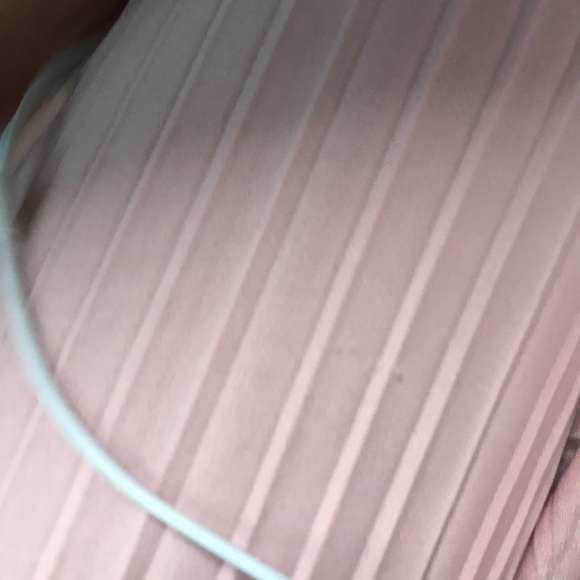 Meet your Posher, Miki - Picture 1 of 1